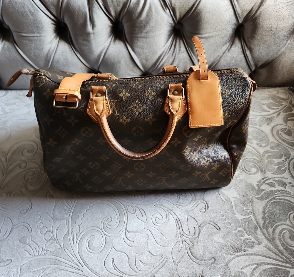 Louis Vuitton Speedy 35 Including Louis Vuitton Bag Tag Set